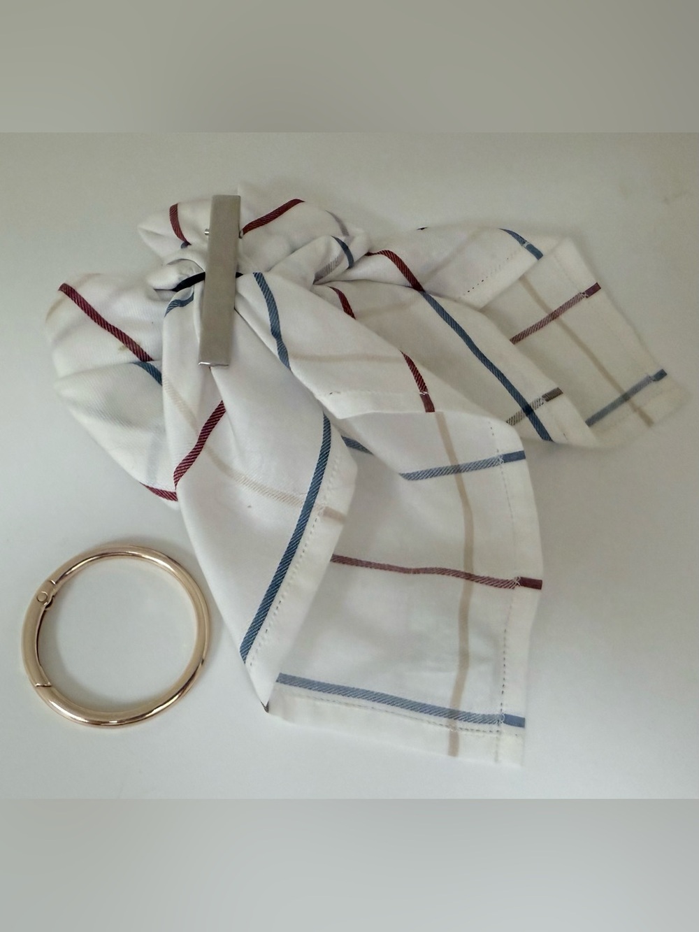 BURBERRYS Vintage 90’s Classic Check Handkerchief Scarf Bow Charm Hair-Clip - Picture 12 of 15